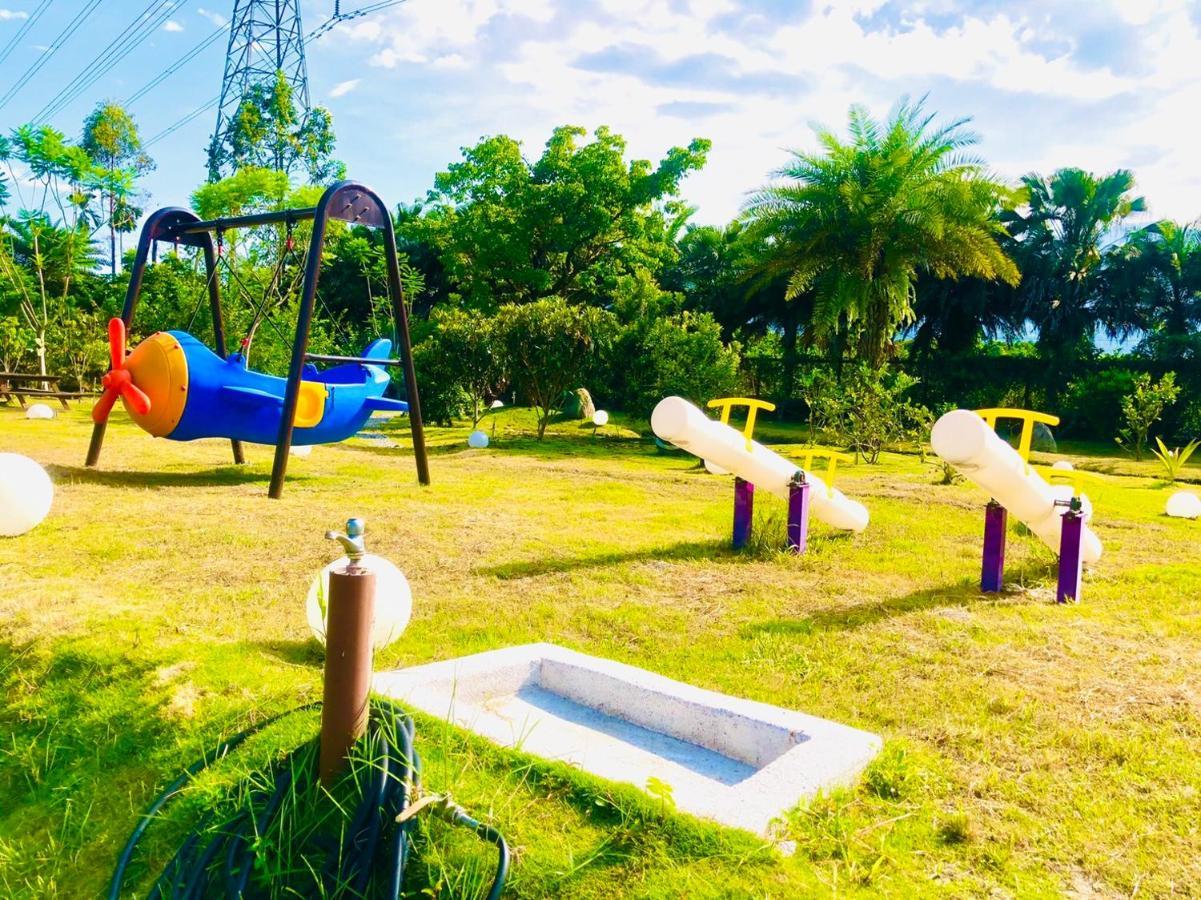 Ruisui Palm Lakes B&B Экстерьер фото