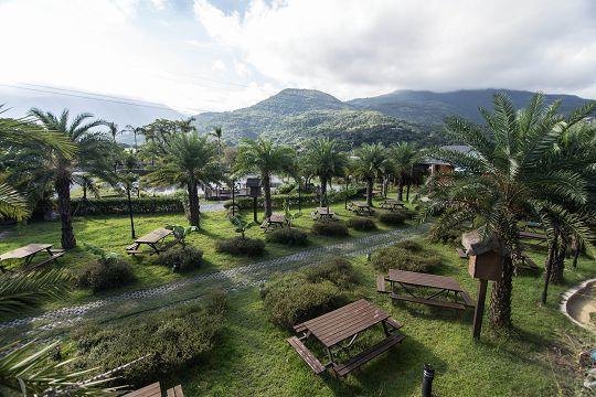 Ruisui Palm Lakes B&B Экстерьер фото